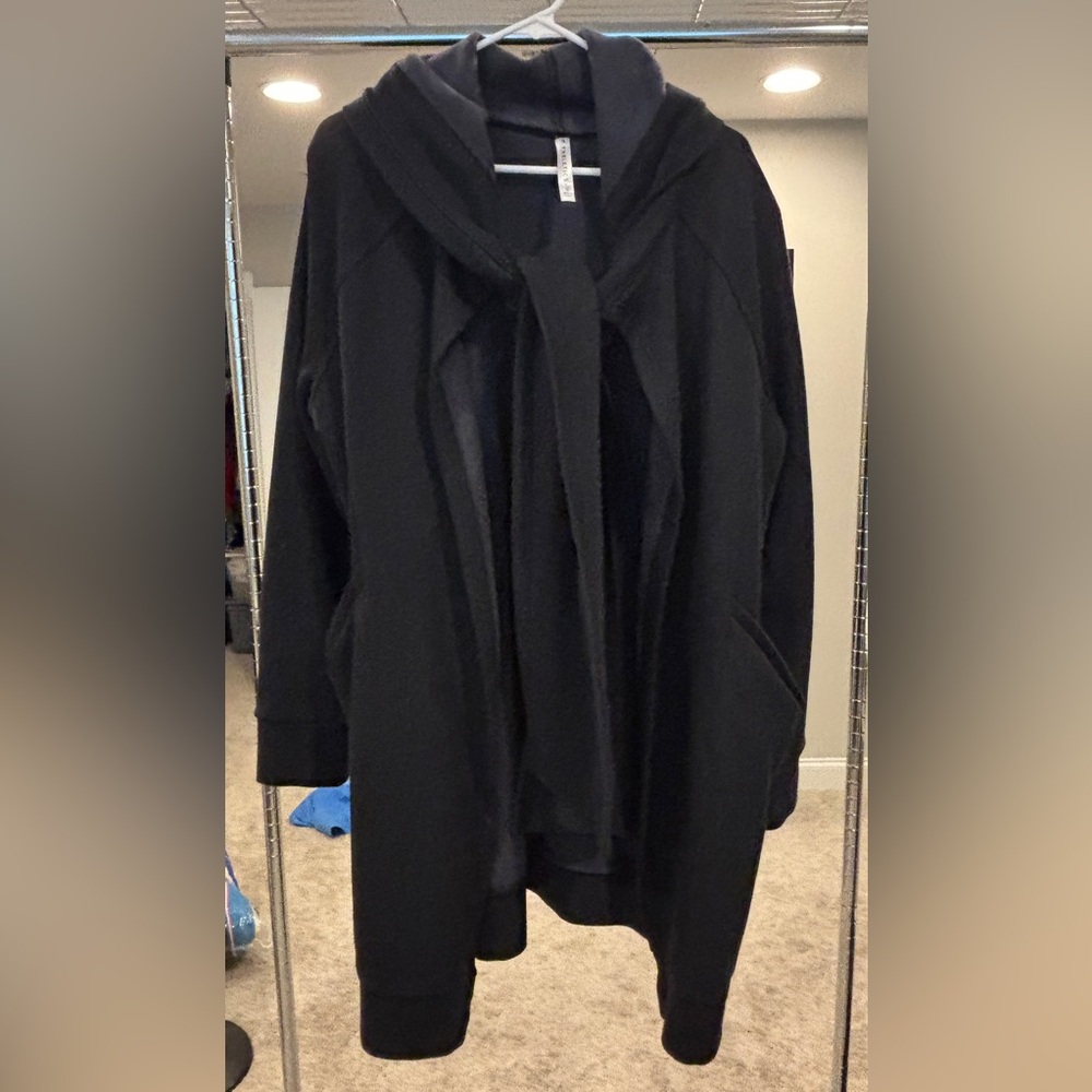 Fabletics long sleeve black open cardigan with attached scarf oversized small